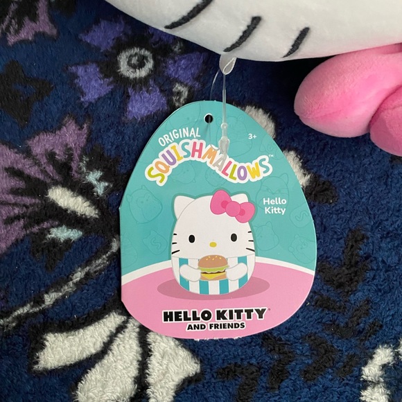 Hello Kitty Sanrio Squishmallow! 8 inch. NWT - Picture 3 of 4